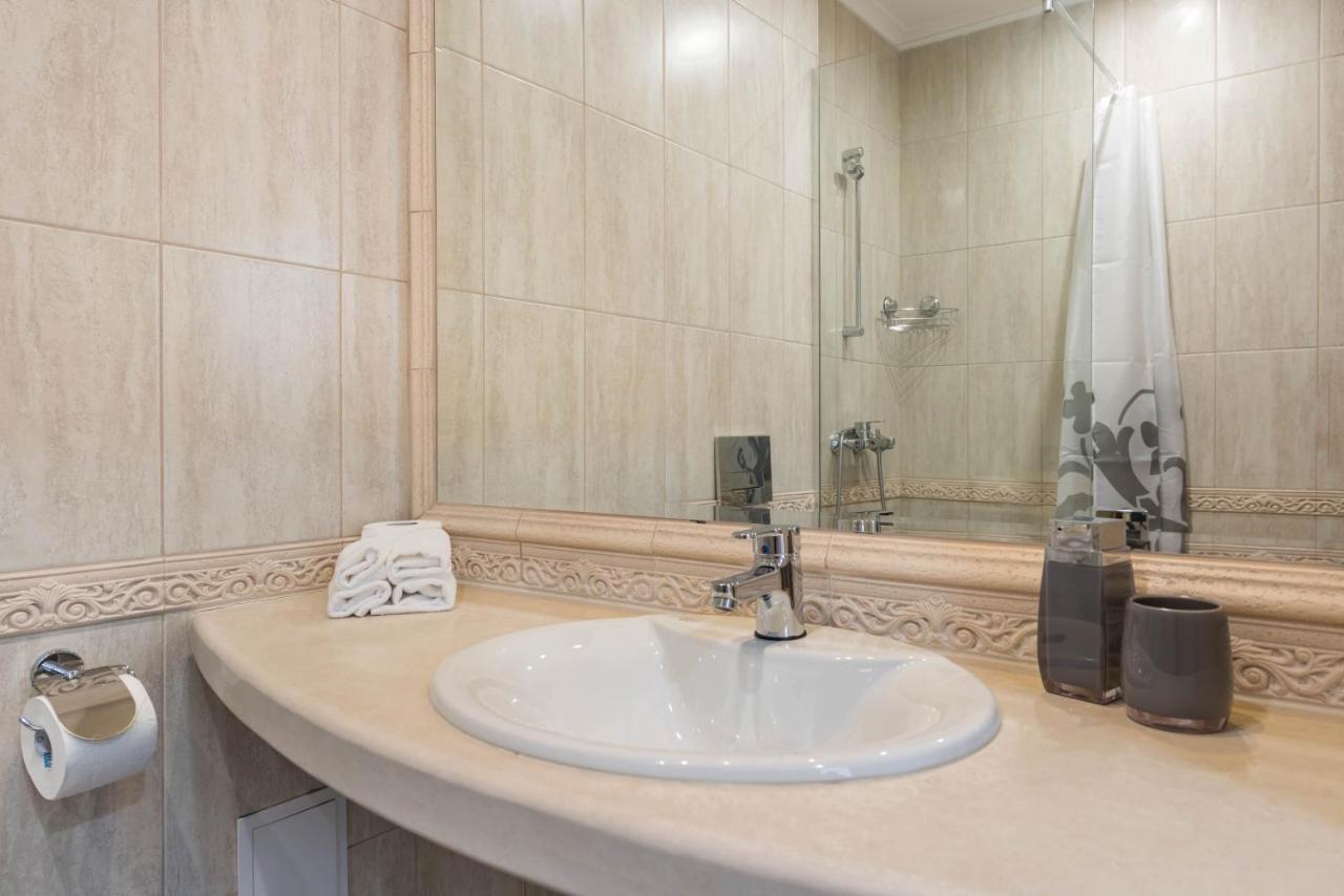 Blue Lagoon Seafront Apartments Varna Extérieur photo